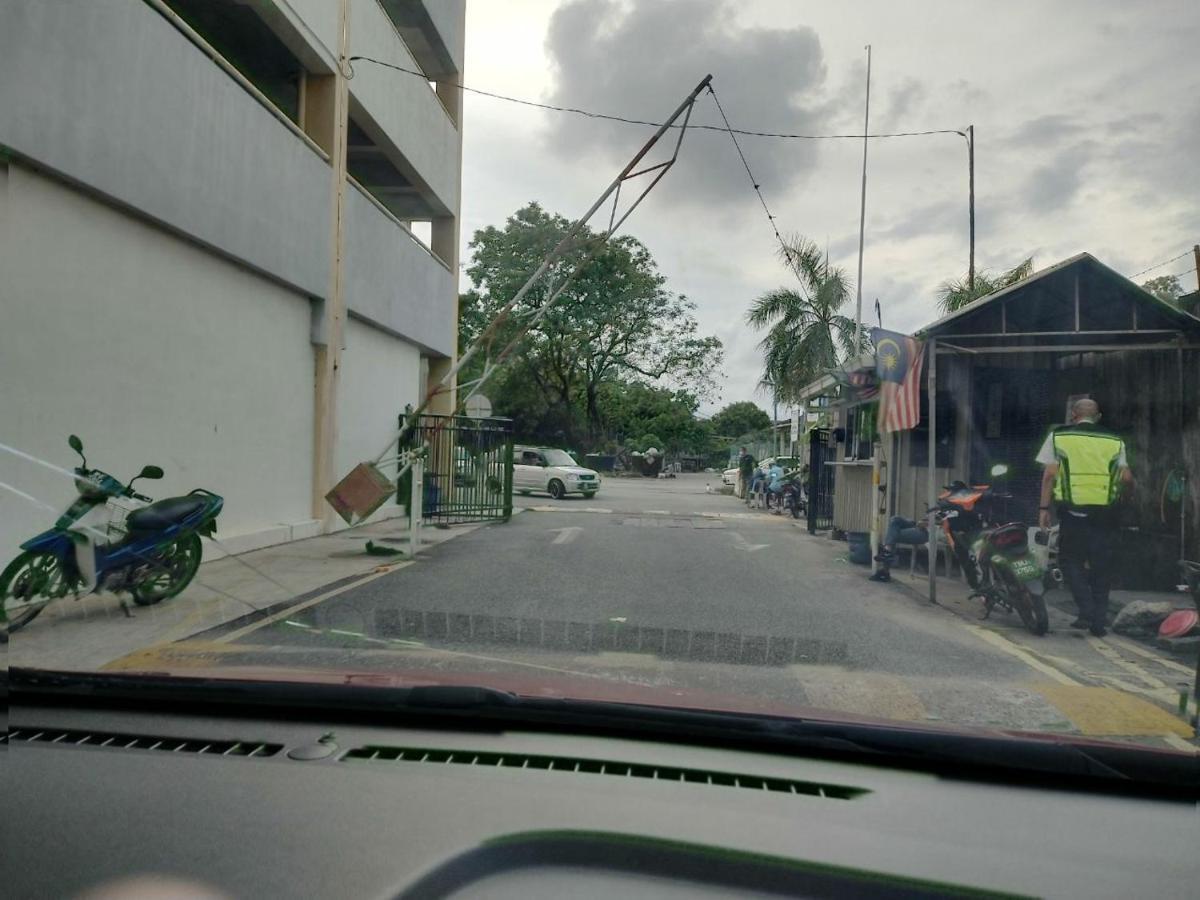 Homestay Kuala Terengganu Near Batu Burok, Hospital Hsnz, Ktcc Mall, Drawbridge C Buitenkant foto