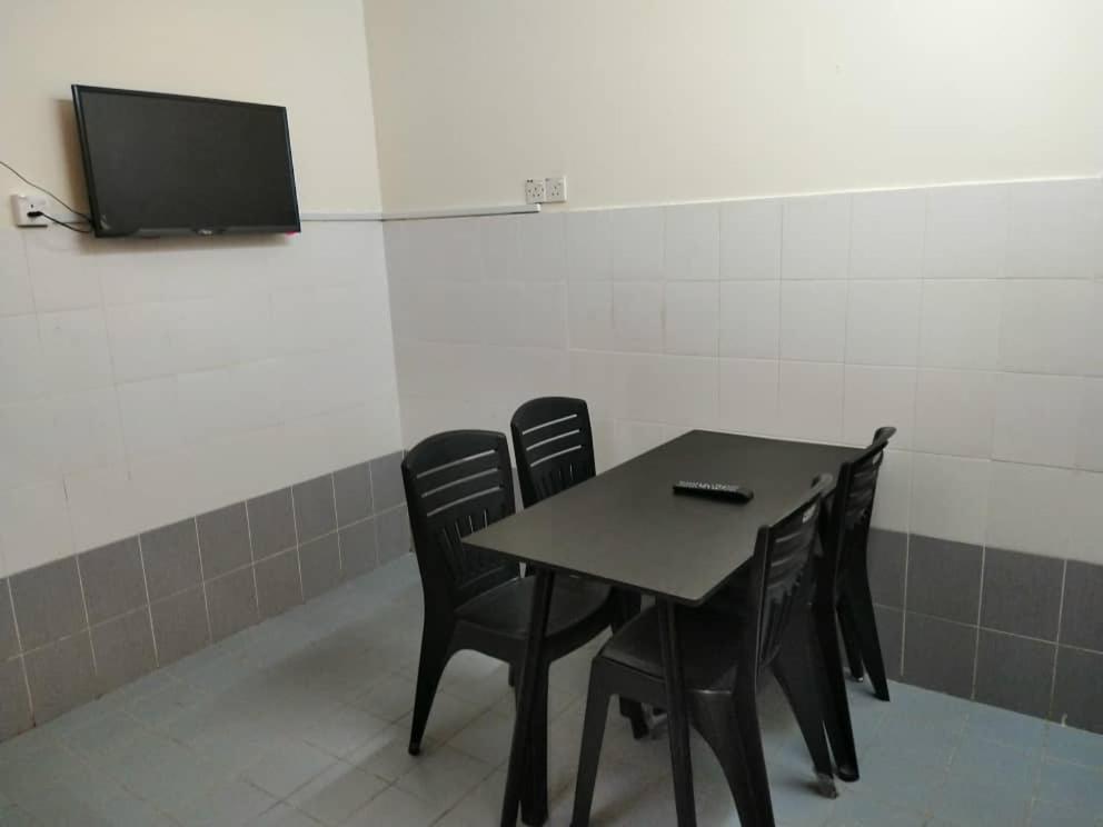 Homestay Kuala Terengganu Near Batu Burok, Hospital Hsnz, Ktcc Mall, Drawbridge C Buitenkant foto